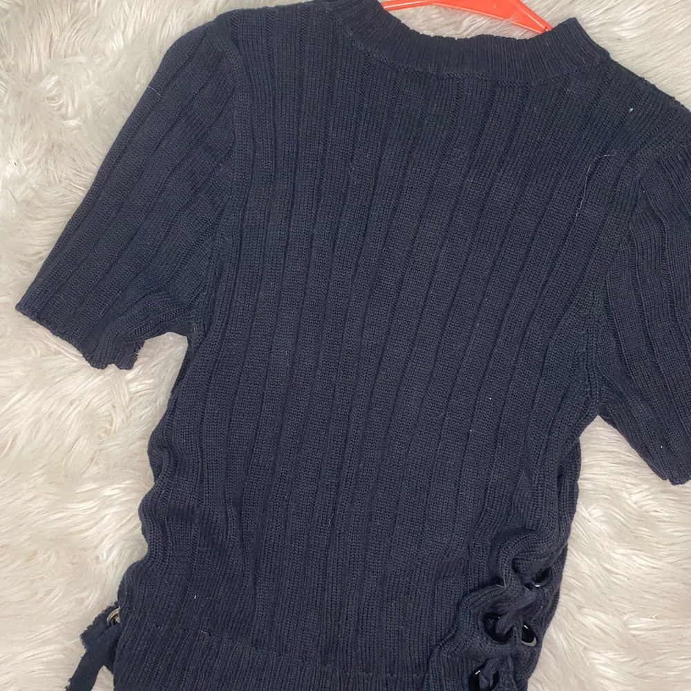 Knit top